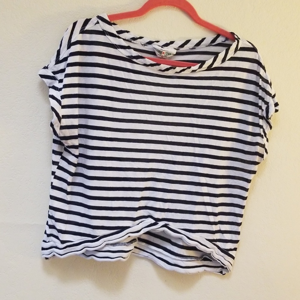 Open back hard tail tee